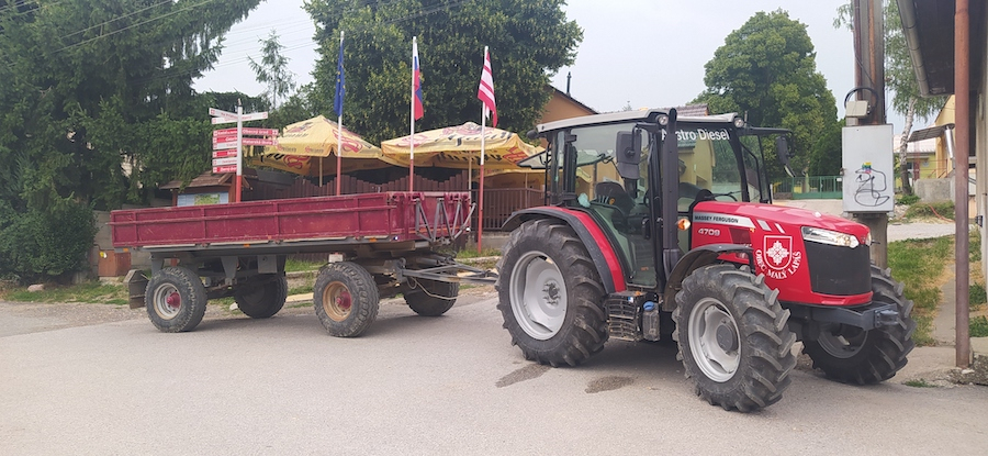 traktor-s-vleckou
